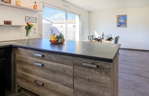 Longeves House | Welcoming and family vacation home near La Rochelle.