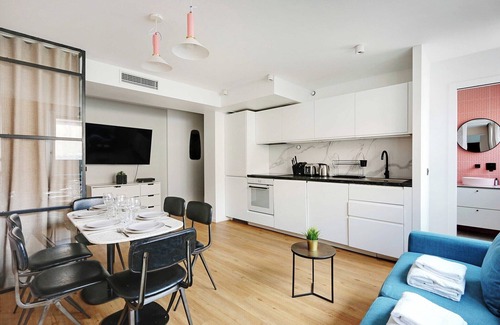 Hopital Saint-Louis Apartment | Welcoming apartment - 2BR/6P - Canal St Martin