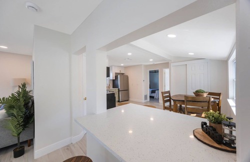 Magnolia Heights House | Welcoming Bungalow in Downtown St. Petersburg