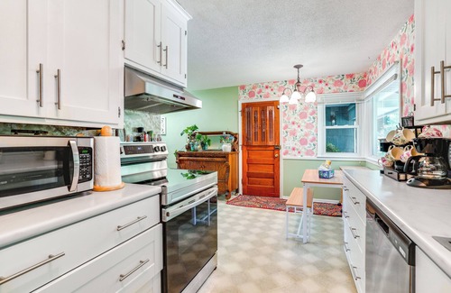 Cottage Grove House | Welcoming Cottage Grove Home w/Yard