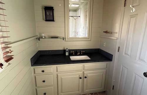 Rectortown Other | Welcoming farmhouse on 10 quiet acres ~10 min from Middleburg