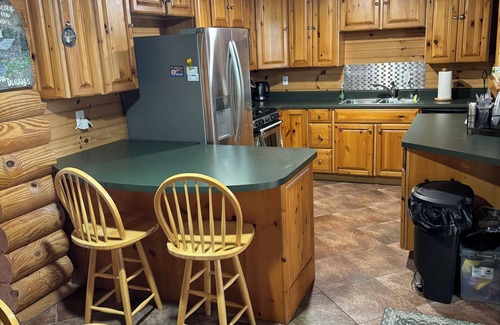 Decatur Cabin | Welcoming log cabin on Keeler Lake - 5 bedrooms for a cozy getaway