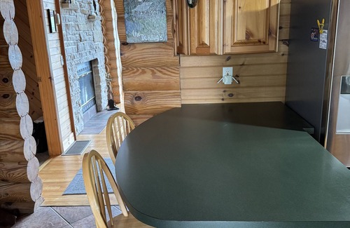 Decatur Cabin | Welcoming log cabin on Keeler Lake - 5 bedrooms for a cozy getaway