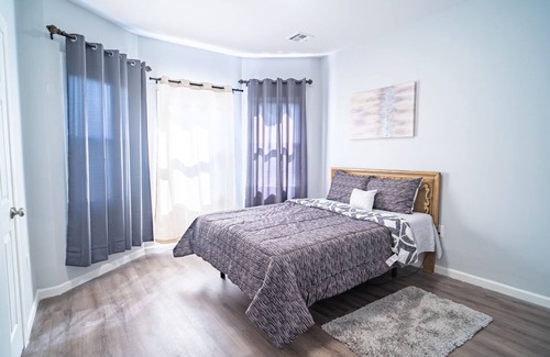 Irvington Apartment | Welcoming newly refurbished 2BR unit in Newark