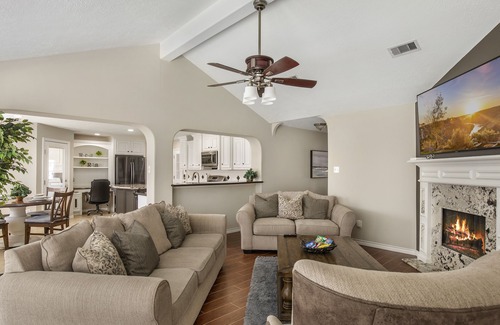 Atascocita House | Welcoming Remodeled Home Minutes From IAH Airport & Downtown