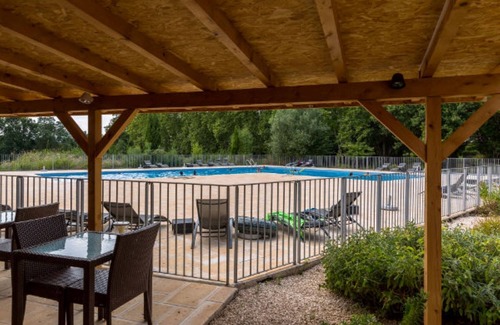 Azille Hotel | Welcoming Studios with Modern Amenities & Terrace | Near Carcassonne