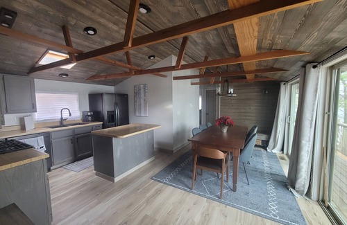 Turtle Lake Cabin | Welcoming & updated Lakefront cabin with AC in Turtle Lake - 2 bedrooms