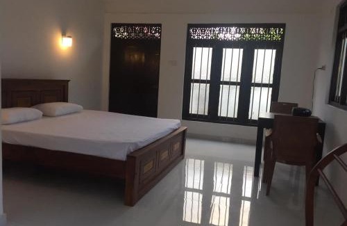 Pelena House | Weligama Bay Sky