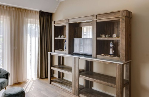 Municipality of Noord-Beveland Apartment | Welkom bij Hof van Maldegem, appartement Vijverzicht