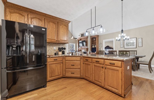 Lake Oconee House | Well appointed 3-bedroom family retreat with dock on beautiful Lake Oconee