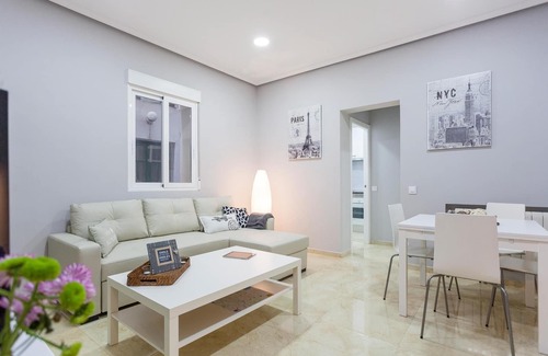 Centro Apartment | Well-Appointed Apartment w/Kitchen & WiFi - Great Historic District Location