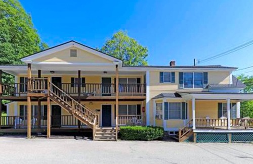 Ludlow Apartment | Well-appointed studio right downtown - less than a mile to Okemo Mountain