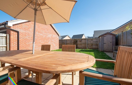 Martlesham Heath House | Well Equipped. Comfortable Holiday Home Close To Suffolk Coasts AONB