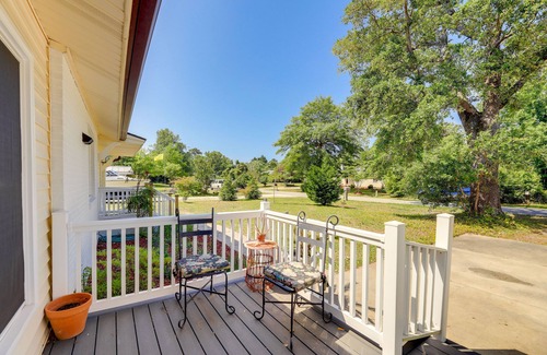 Morehead City House | Well-Equipped Morehead City Home ~ 5 Mi to Beach!