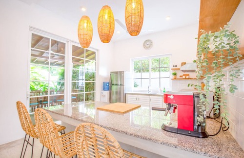 Unawatuna Villa | Well located, spacious 3BR villa with private pool, close to beach - Galle-