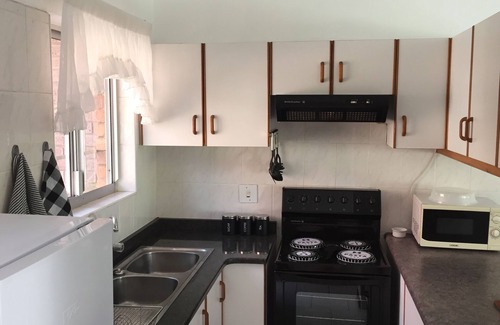 St. Lucia Apartment | Well Maintained, Upmarket Spacious 2 Bedroom, 2 Bathroom