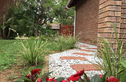St. Lucia Apartment | Well Maintained, Upmarket Spacious 2 Bedroom, 2 Bathroom