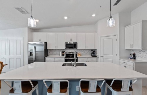 Venice Condo | Wellen Park CC - Golf Cart Included - 2 Bed/Bath Overlooking 11th hole