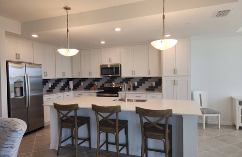 Venice Condo | Wellen Park Golf & CC, 10th hole Condo, Resort Amenities, 2 Golf Memberships