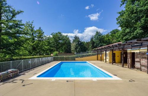 Klingenthal Apartment | Wellholidays 19 - Balnéo, terrasse et piscine partagée