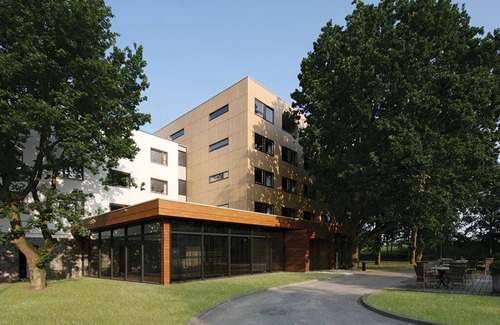 Bergen op Zoom Hotel | Wellness Escape Near Attractions with Parking and Pool