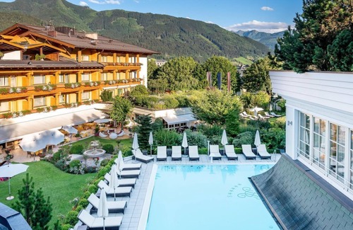Zell am See House | Wellness garden suite 100 sqm - Wellness-Golf-& Genießerhotel Salzburgerhof