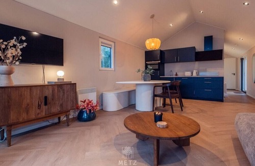 Municipality of Hellendoorn House | Wellness Lodge with Hottub Haarle