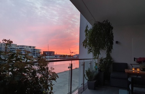 Mitte-Sud Apartment | Wellness Pearl apartment with sauna & whirlpool at the New Harbor in Bremerhaven