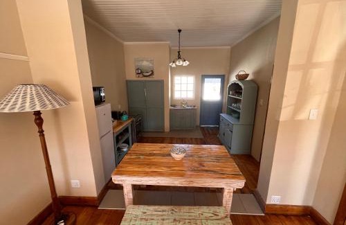 Mossel Bay Apartment | ‘Weltevrede’ Cosy Seaside Cottage