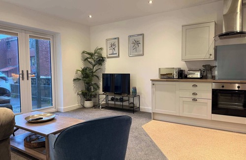 Whitby Apartment | Welton View Coastal Getaway in Whitby