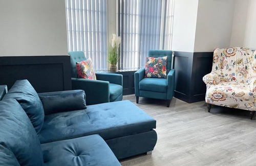 South Shore Apartment | Wembley Suite by Sasco