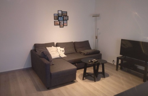 Wenduine Apartment | Wenduine apartment 2 bedroom seawall, prime location.