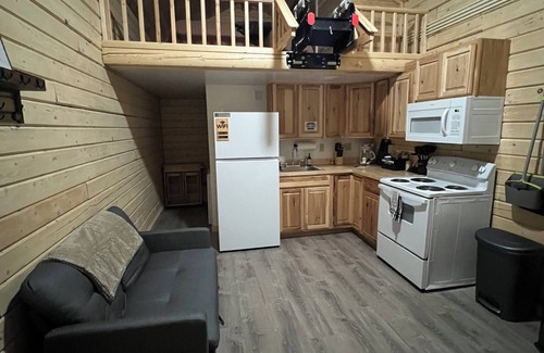Tok Cabin | Werlein Rentals Cabin #6