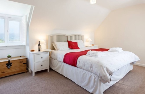 Langton Matravers Cottage | Wessex - a fully managed saturday that sleeps 10 guests in 5 bedrooms