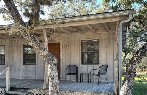 Bandera House | West 1077 Guest Ranch - Red Bud Room 11