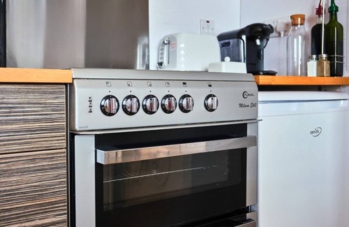 Portrush Apartment | West Beach 3~ Superb Coastal Family Getaway at Sea