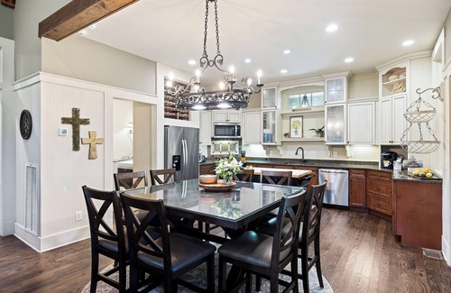Kiawah Island House | West Beach Kiawah on Surfscoter! POOL, Close to Beach, Private Setting, Foosball, Luxury Home!