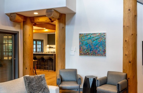 Nordic Estates House | ❄︎West Coast Haven at Taluswood❄︎ | NEW Luxury 4BR Ski In/out | Private Hot Tub & Garage