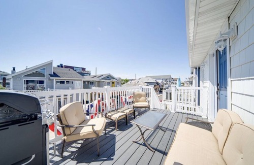 Long Beach House | West End Dream Home