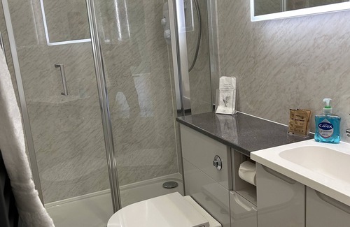 Elgin House | West End Guest House