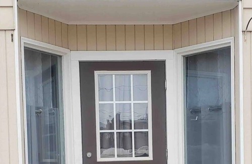 Ishpeming Apartment | West End Stay & Play: Front Unit