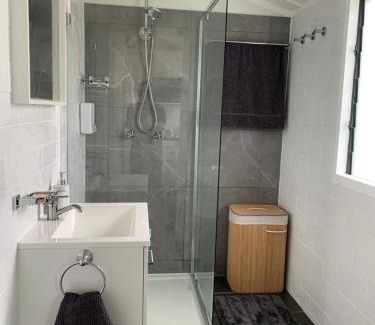 West End Apartment | West End Studio 2