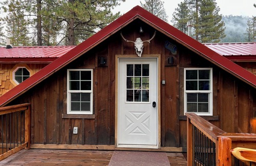 Darby Apartment | West Fork Hideaway