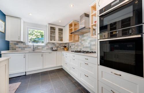 Brighton City Centre House | West Hill Cottage