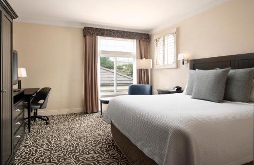 Carlsbad Hotel | West Inn & Suites
