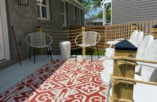 Charlotte Park House | West Nashville - 3 bed 2 bath newly renovated ranch style home