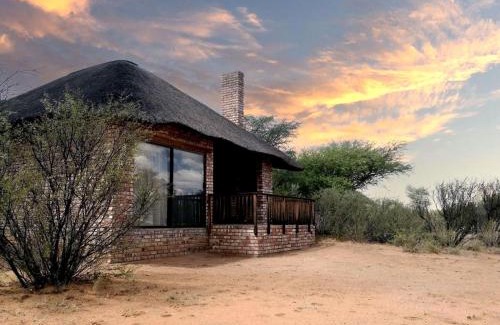 Witvlei Cabin | West Nest Lodge
