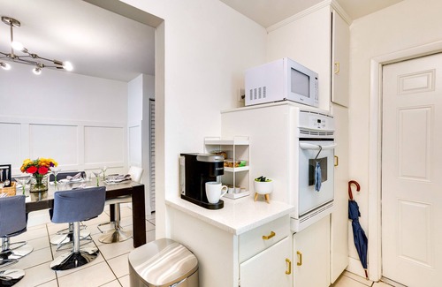 Old Northwood House | West Palm Beach Home w/ Pool, 3 Mi to Beaches!