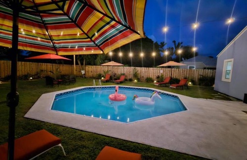 Poiciana Park II House | West Palm Beach Tropical Oasis-5 minutes from Downtown West Palm Beach Florida