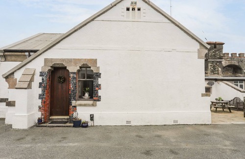 Llaneilian Cottage | West Point Lynas Lighthouse Keeper's Cottage
